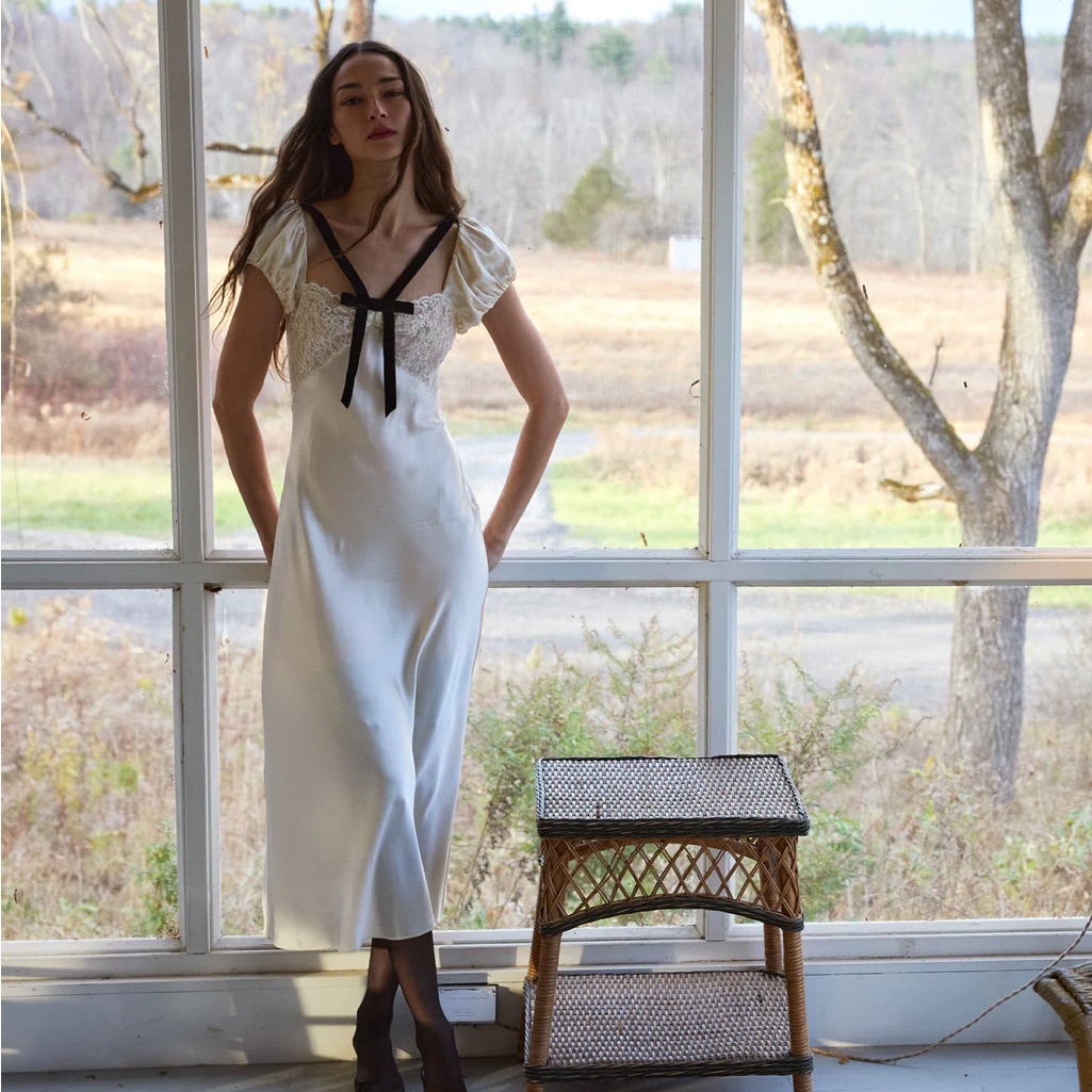 Doen Rare Sabrina Silk Dress